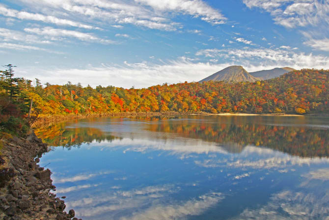 Mt. Karakuni-dake Ebino Plateau-autumn leaves